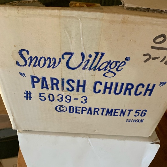 Snow Village - Parish Church (In original box) - Picture 3 of 4